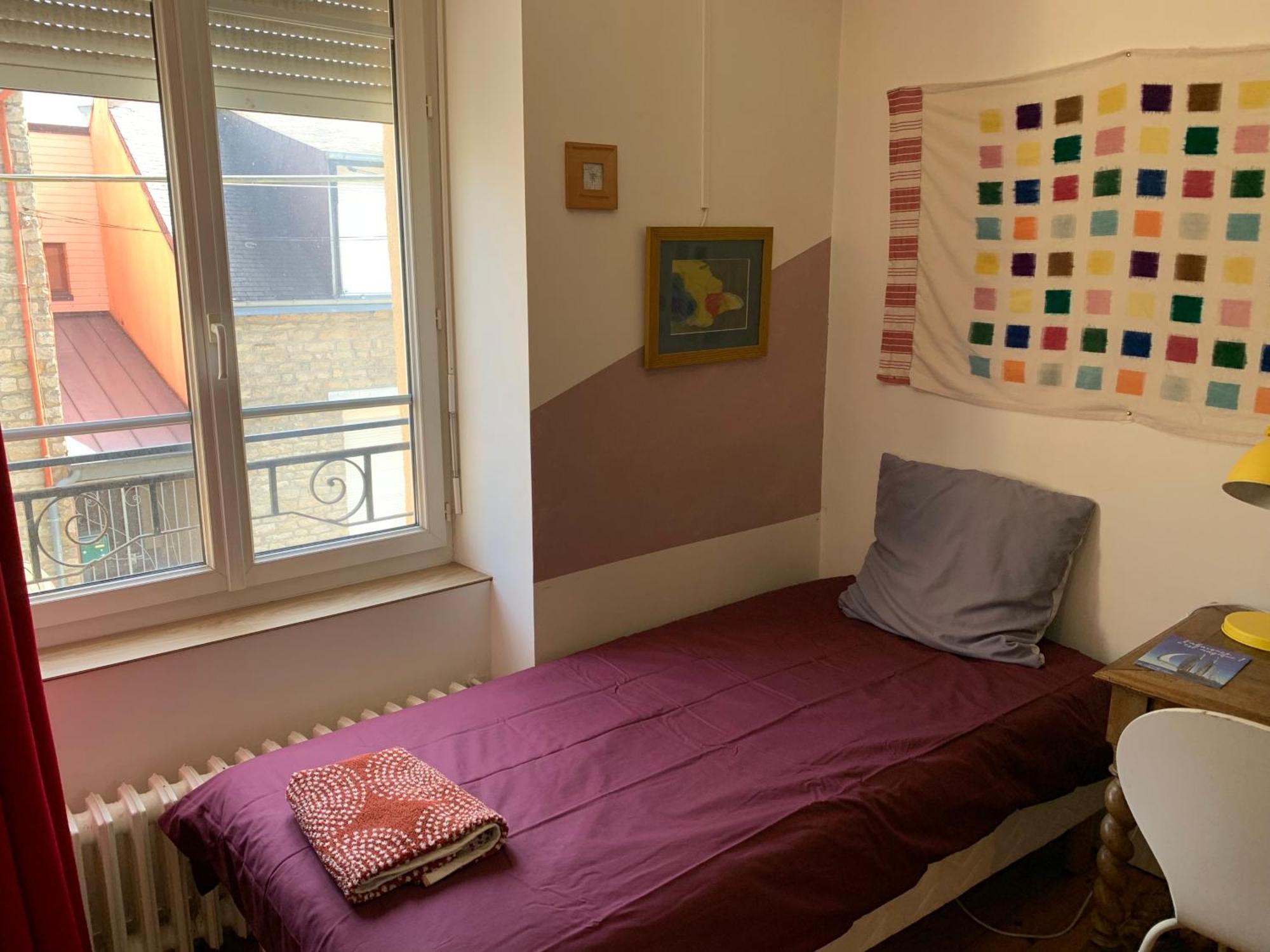 Auberge Du Finistere: Cozy Rooms Near City Center and Odet River Quimper Exterior photo