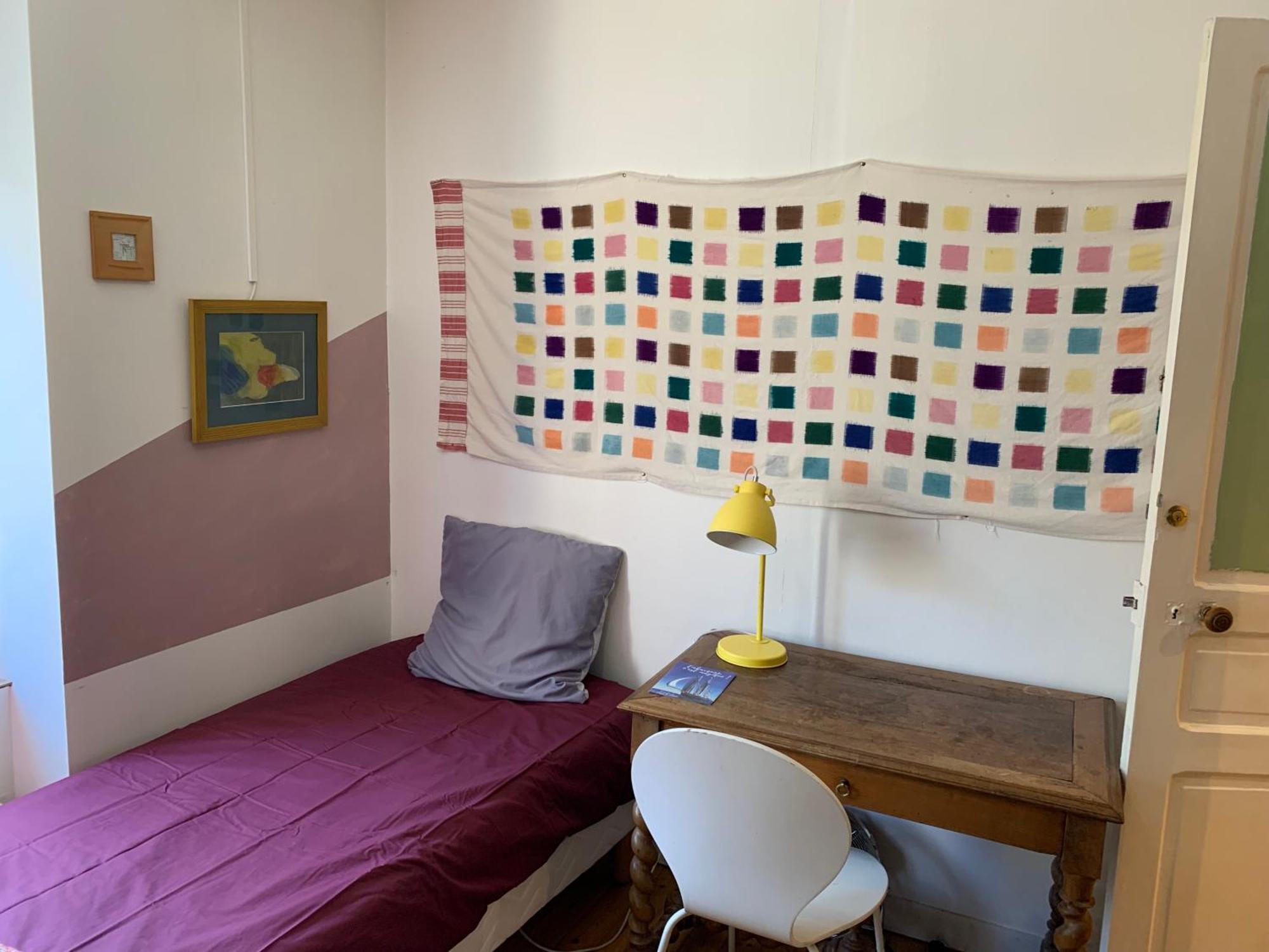 Auberge Du Finistere: Cozy Rooms Near City Center and Odet River Quimper Exterior photo